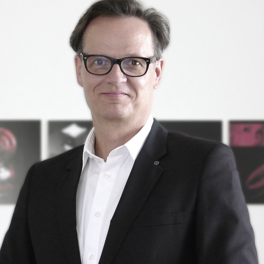 Portrait-Rolf Hering-lowres Portrait-Rolf Hering-lowres